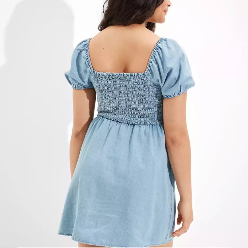American Eagle denim smocked mini dress - size L - Picture 3 of 6